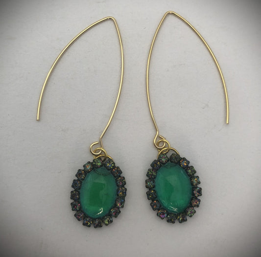 Boucles crochets d'oreilles longs dorés