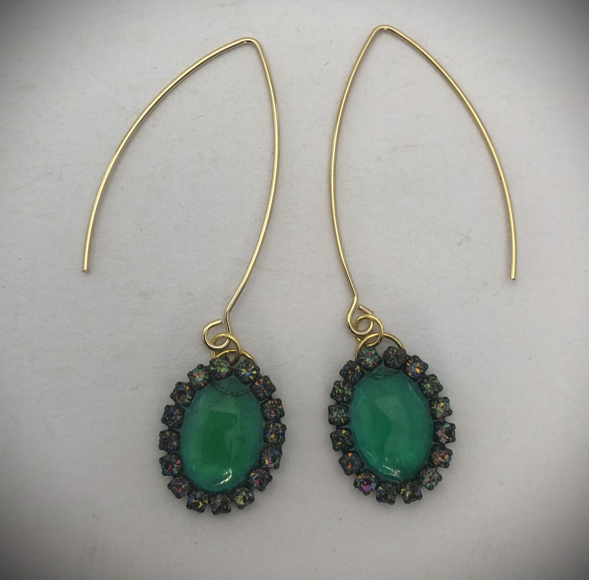 Boucles crochets d'oreilles longs dorés